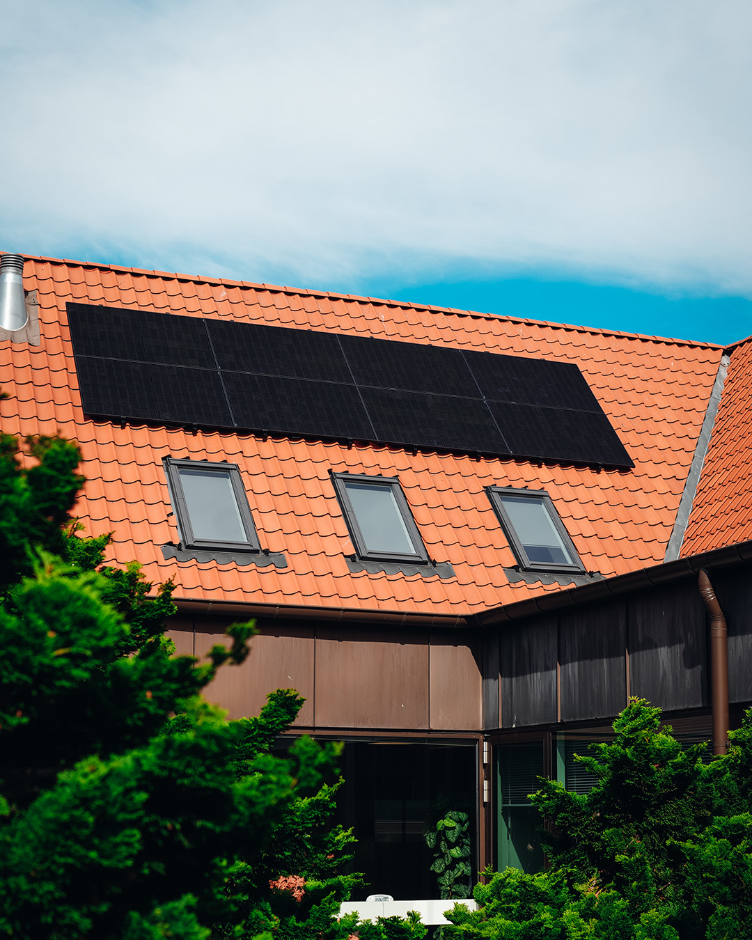 Solceller på Mariager Rådhus.